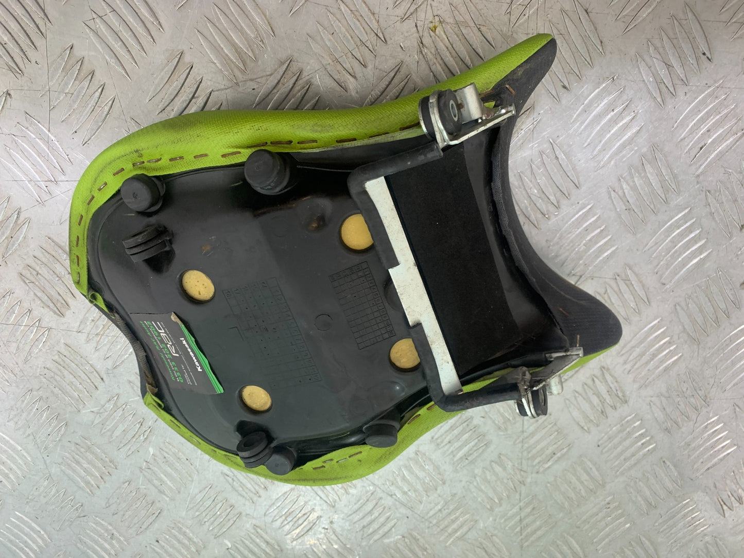 KAWASAKI Z125 Z 125 FRONT SEAT  YEAR  2018-2023 (CMB1167)