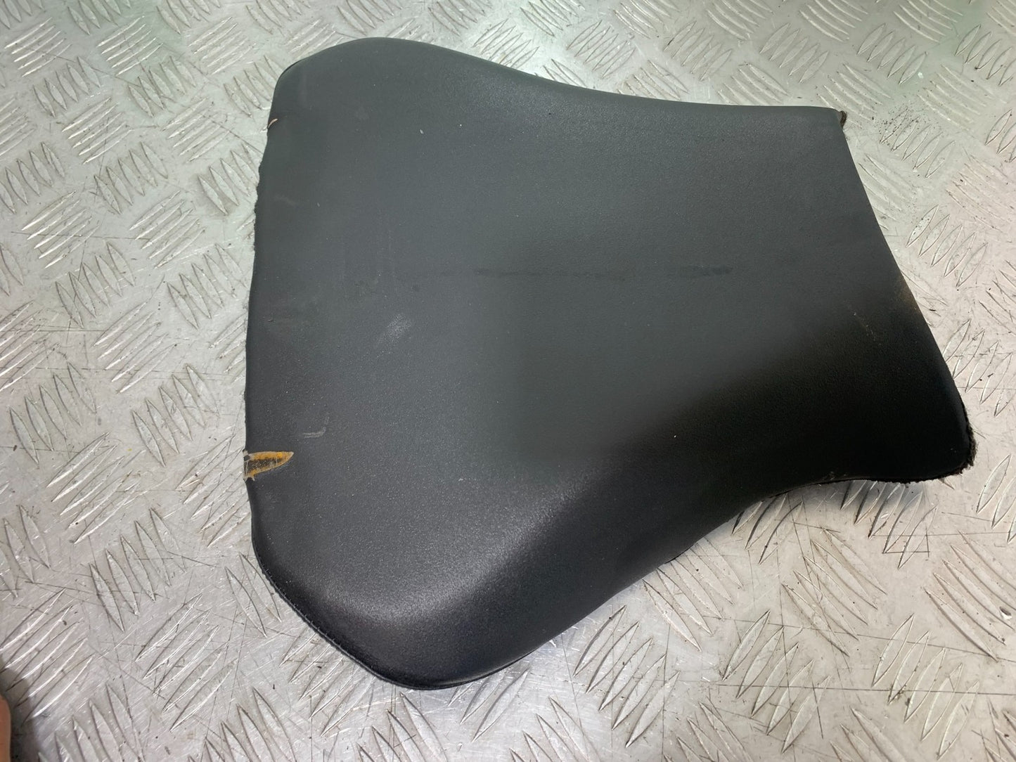 APRILIA RSV1000 RSV 1000 MILLE FRONT SEAT  1998- 2003 (CMB1184)