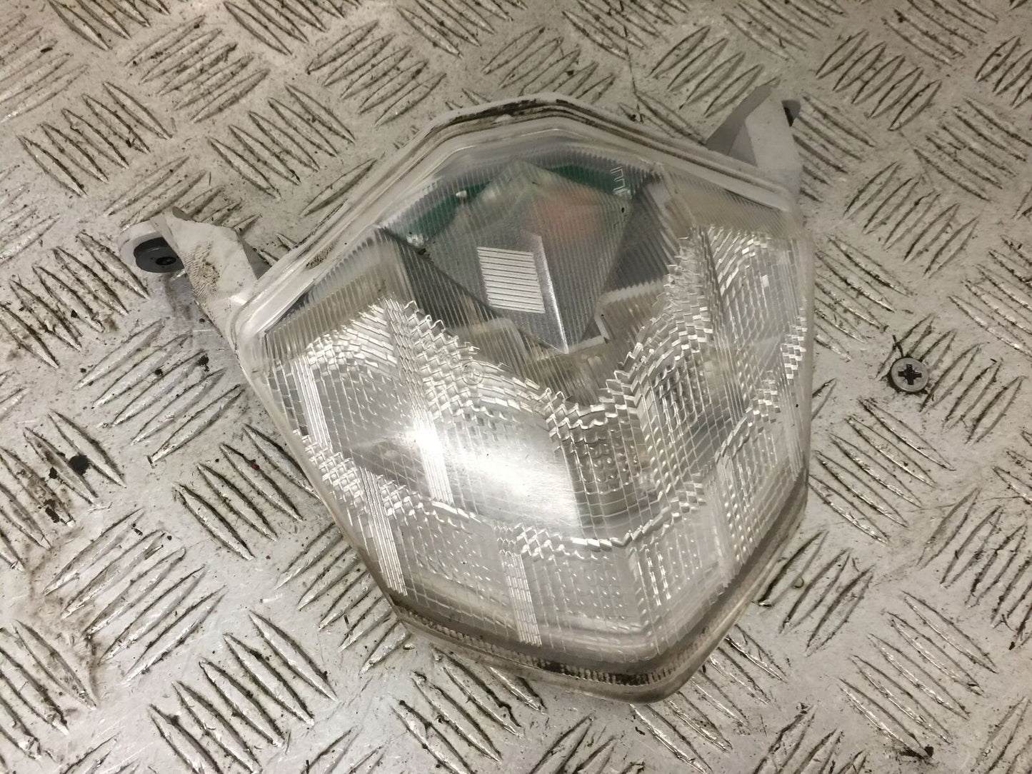 KAWASAKI ZX6R REAR LIGHT YEAR 2009-2012  (STOCK 897)