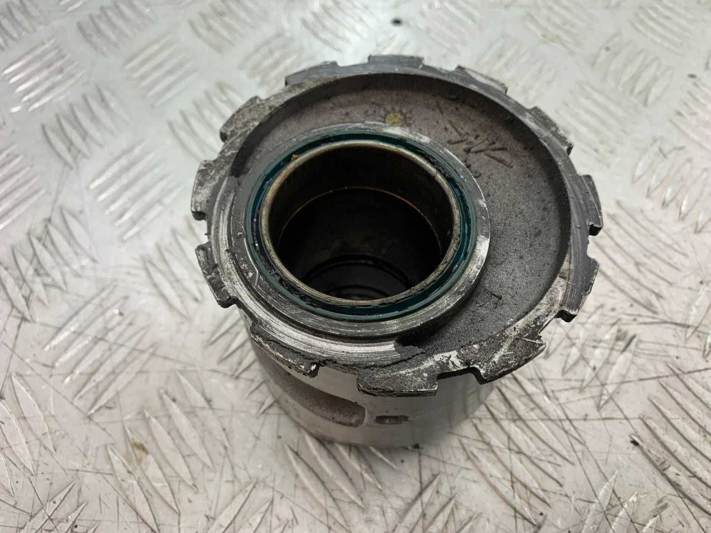MV AGUSTA 800 F3 ECCENTRIC HUB  YEAR 2017-2019 (CMB1227)
