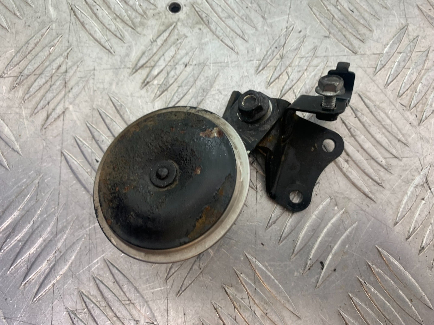 YAMAHA XJ6 XJ6-S HORN  YEAR 2009-2015  (CMB1212)