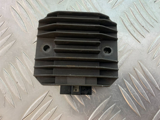 KAWASAKI ZR 750 ZEPHYR REGULATOR  YEAR 1991-95 (CMB1008)