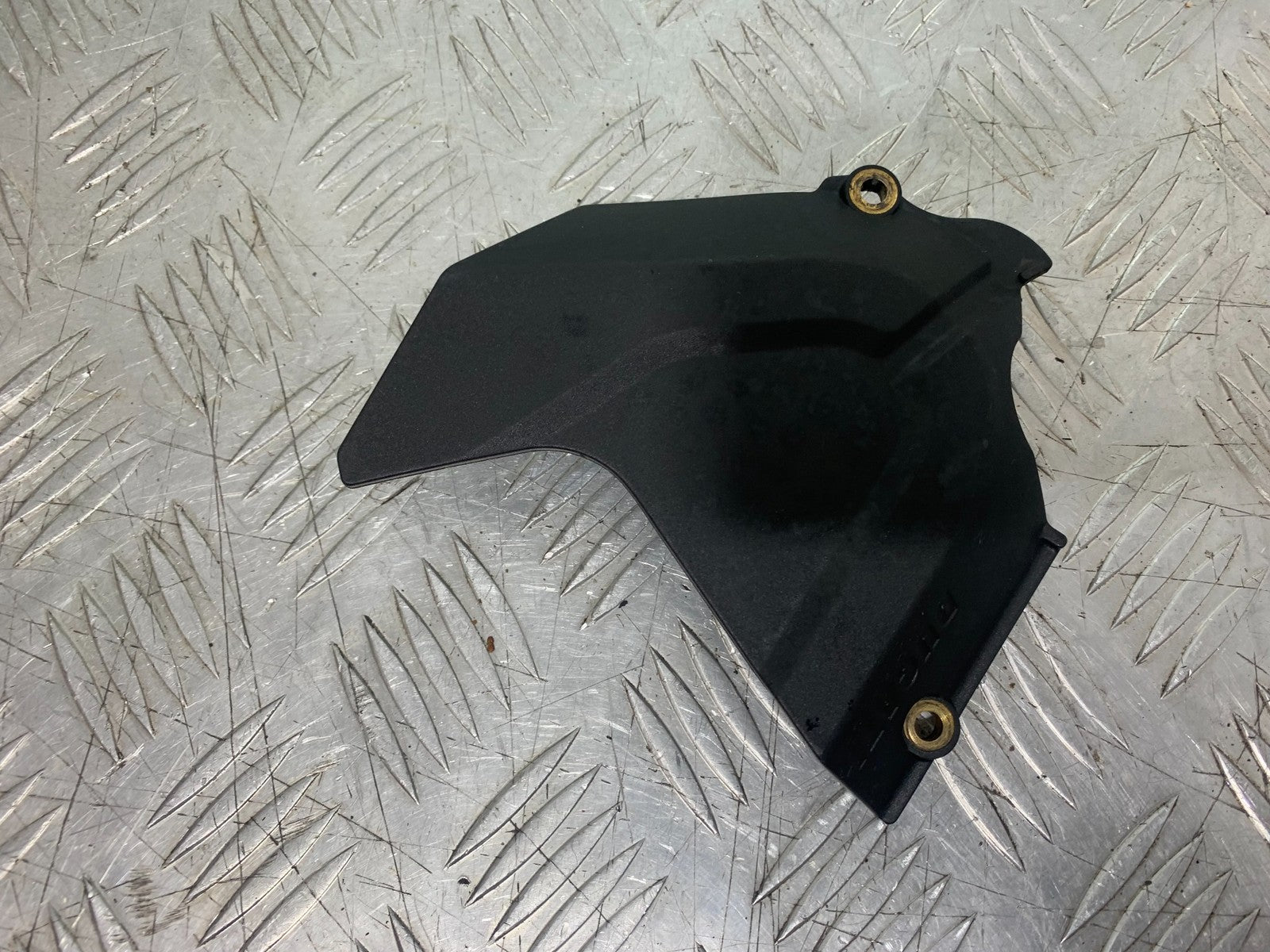 DUCATI 1198 S SPROCKET COVER  YEAR 2009-2011 (CMB1219)