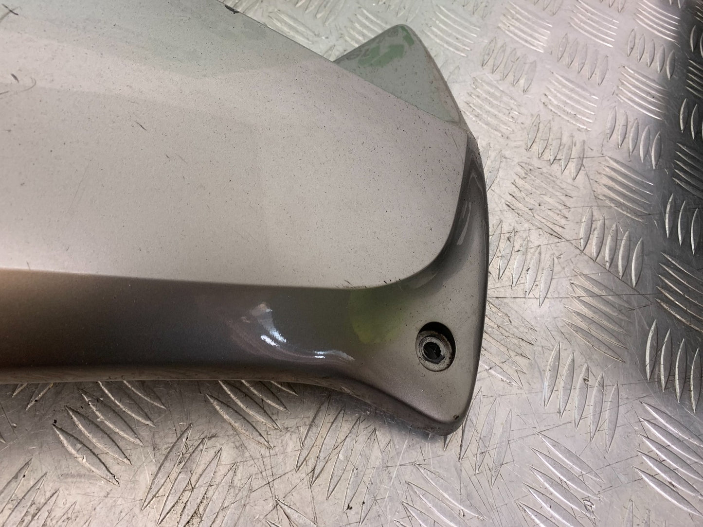 HONDA XL125 VARADERO LEFT FAIRING PANEL  YEAR 2001-2006  (CMB1304)