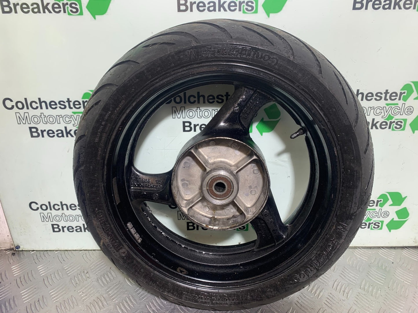 HONDA CBR1100 BLACKBIRD REAR WHEEL  YEAR 1999-2005 (CMB1232)