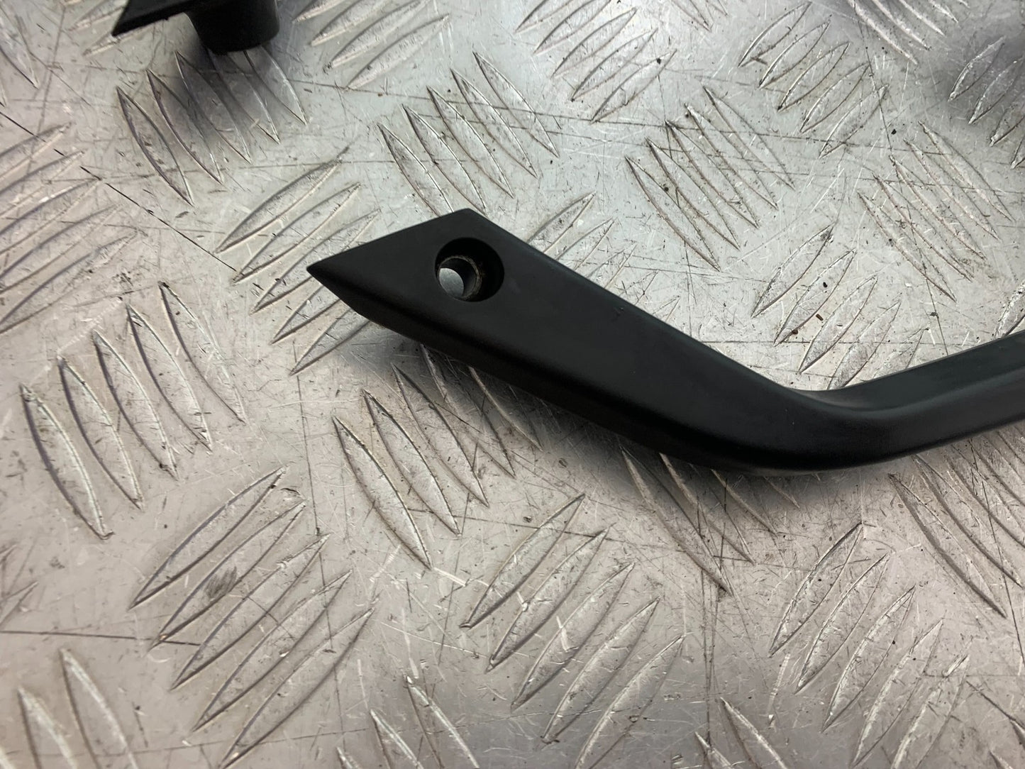 KTM 390 ADVENTURE GRAB RAILS   YEAR 2020-24 (CMB1240)