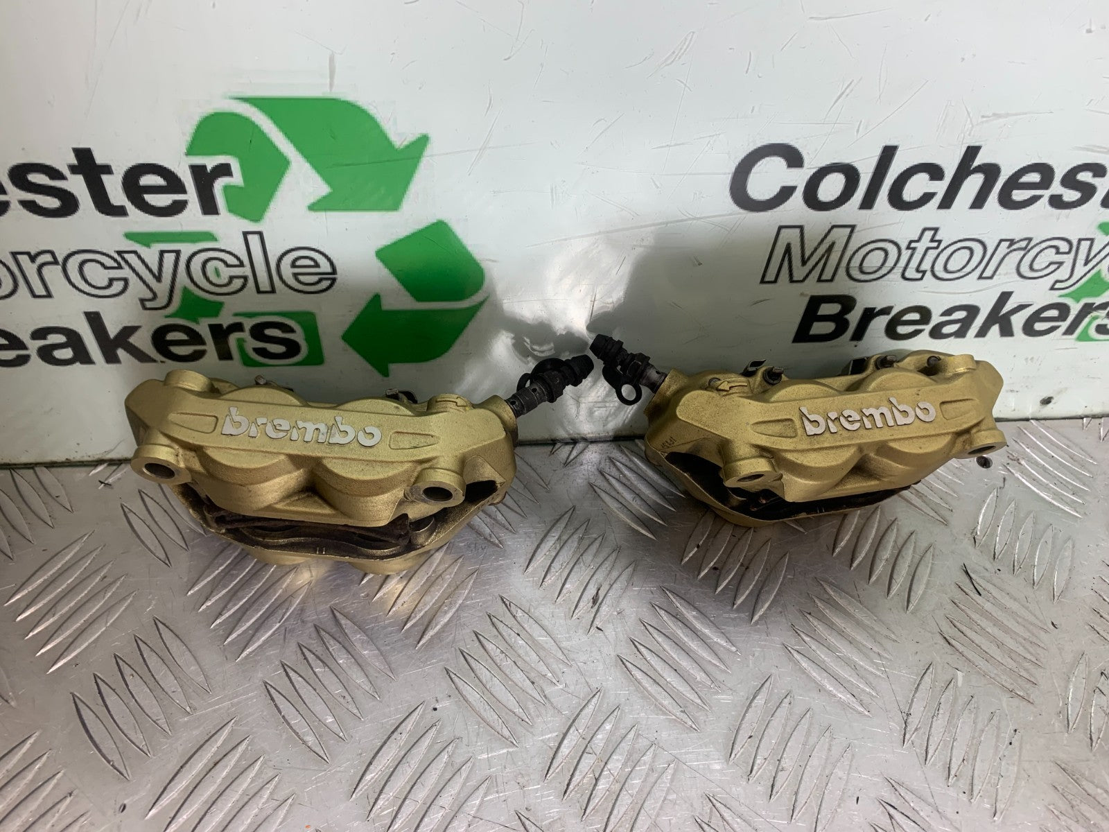 APRILIA TUONO 1000 V4R FRONT BRAKE CALIPERS  YEAR 2011-13  (CMB1331)