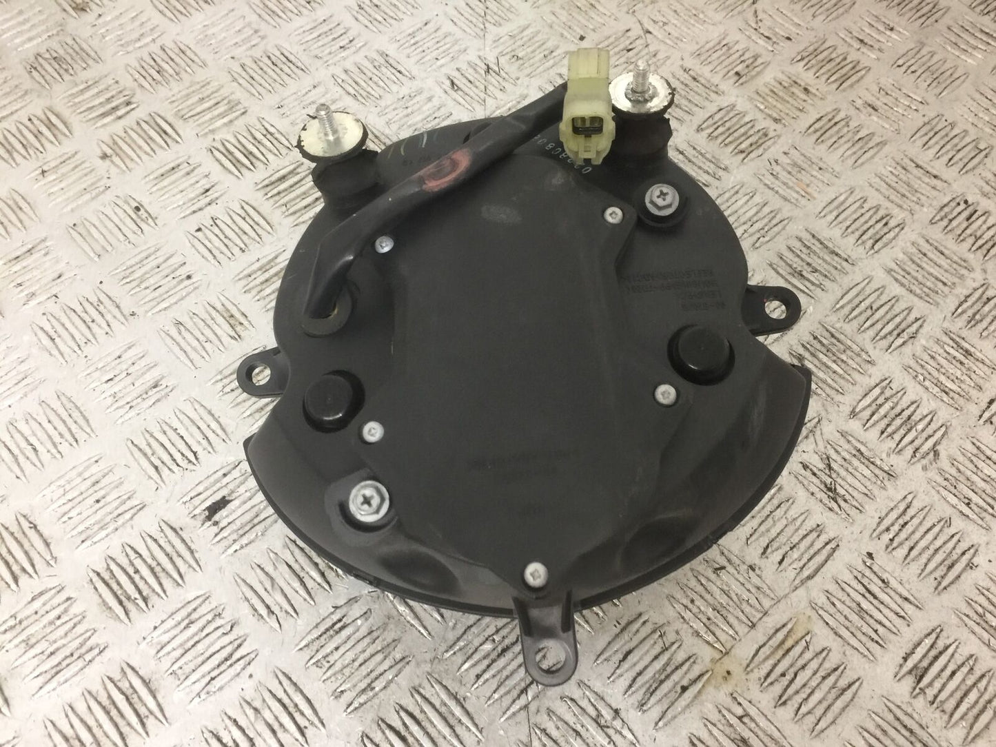 DUCATI 696 MONSTER HEADLIGHT   YEAR 2008 (STOCK 768)