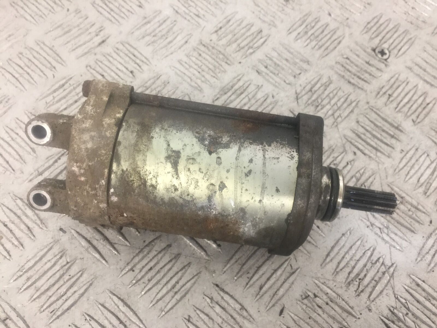 TRIUMPH TROPHY 1215 SE STARTER MOTOR  2012-2017 (STOCK 870)