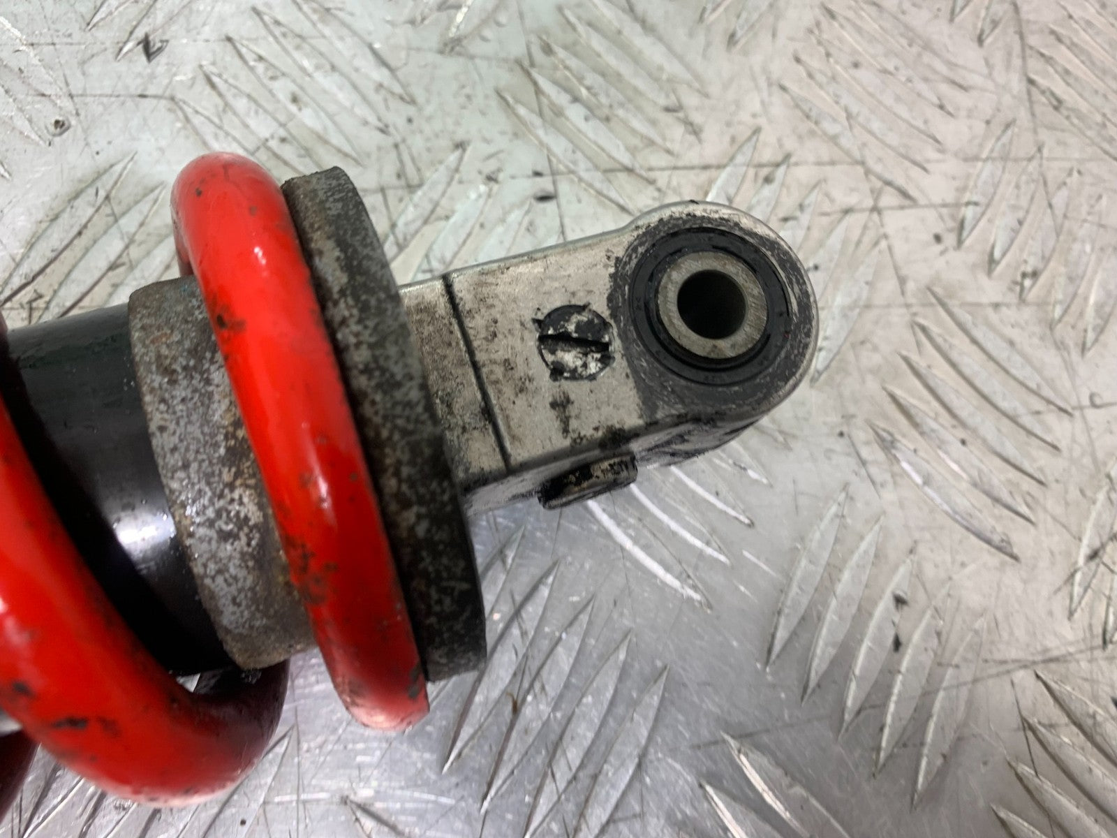 HONDA CBR1100 BLACKBIRD REAR SHOCK  YEAR 1999-2005 (CMB1232)