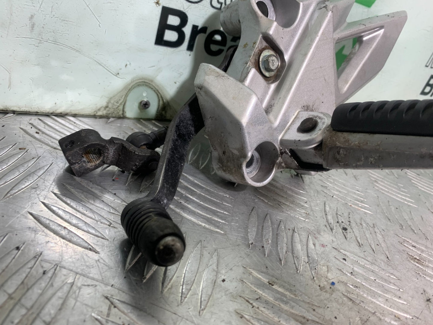 KYMCO CK1 125 LEFT HANGER GEAR LEVER YEAR 2014 - 2016 (CMB1181)