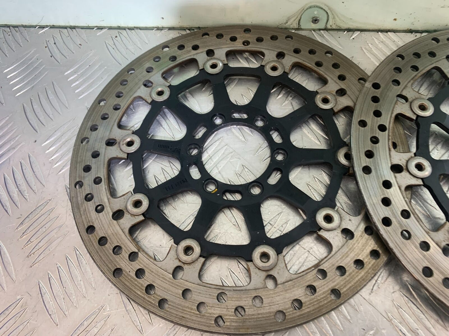 KTM 990 SUPERMOTO T FRONT BRAKE DISCS YEAR 2010-2011  (CMB1127)
