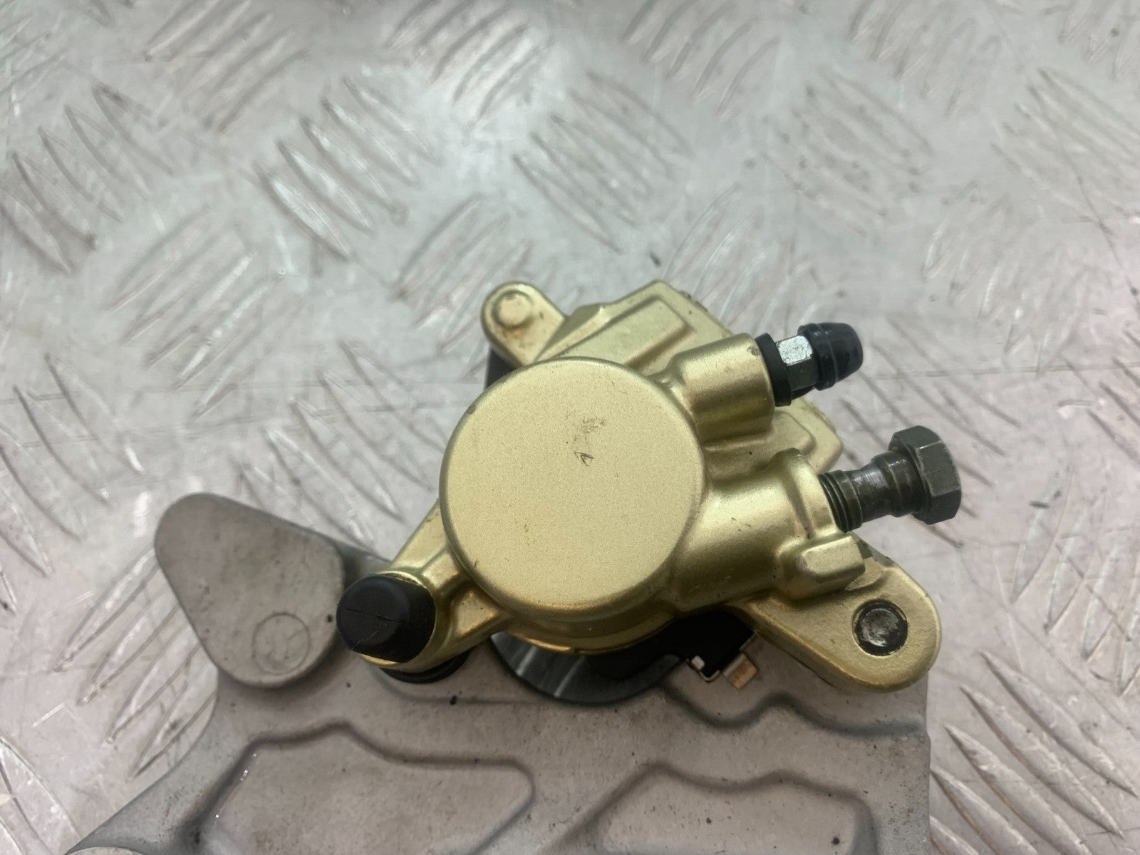 APRILIA SL750 SL 750 SHIVER REAR BRAKE CALIPER   YEAR 2008-2016 (CMB1242)