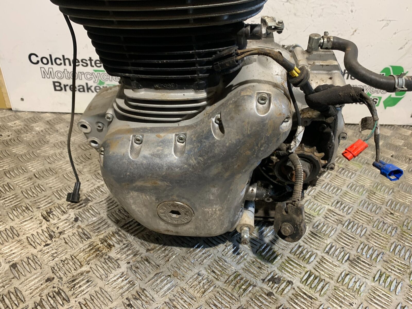 ROYAL ENFIELD 350 CLASSIC ENGINE YEAR 2022 (STOCK 967)