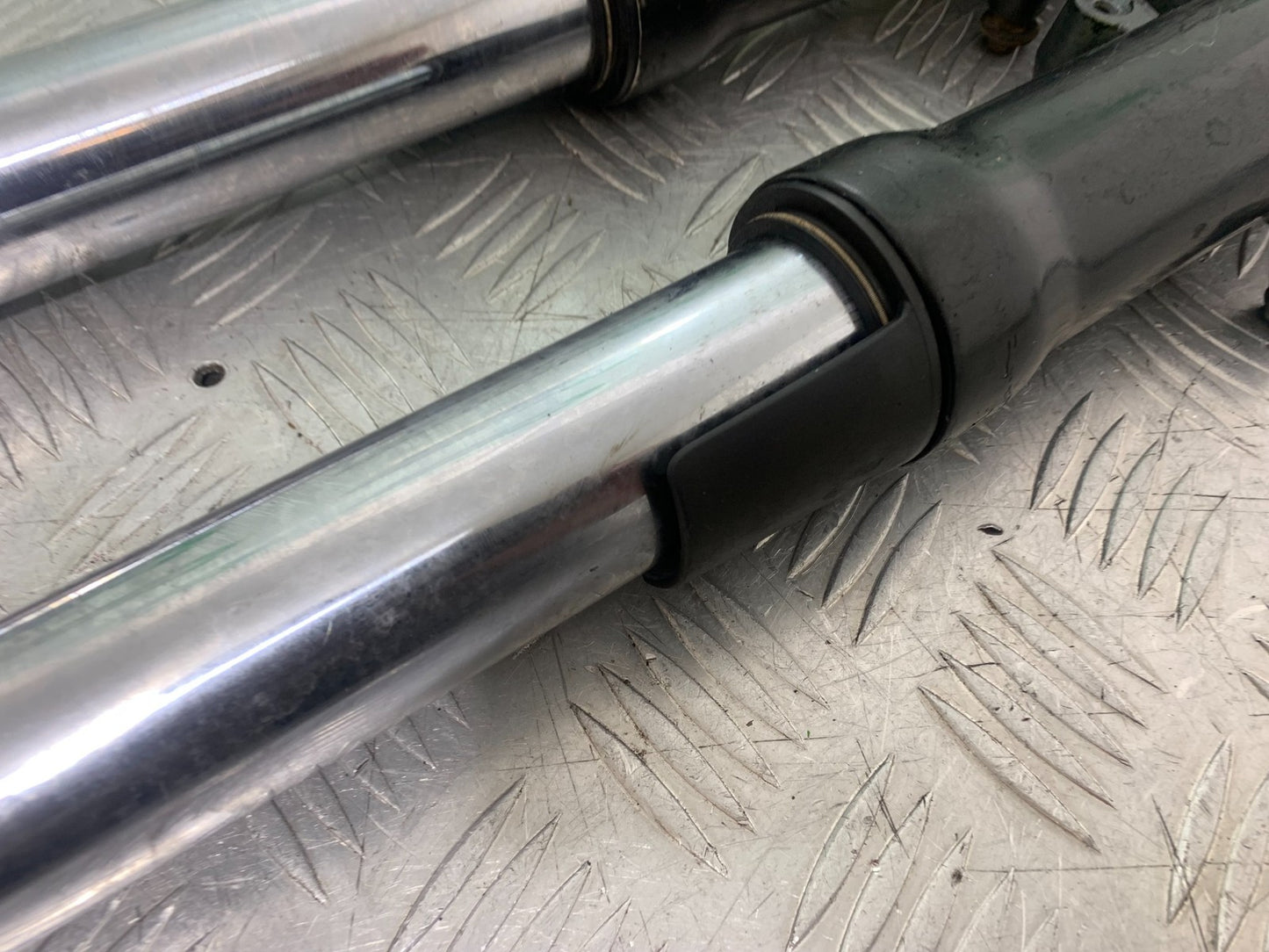 KAWASAKI ZX9R ZX9 C FORKS  YEAR 1998-99 (CMB1213)