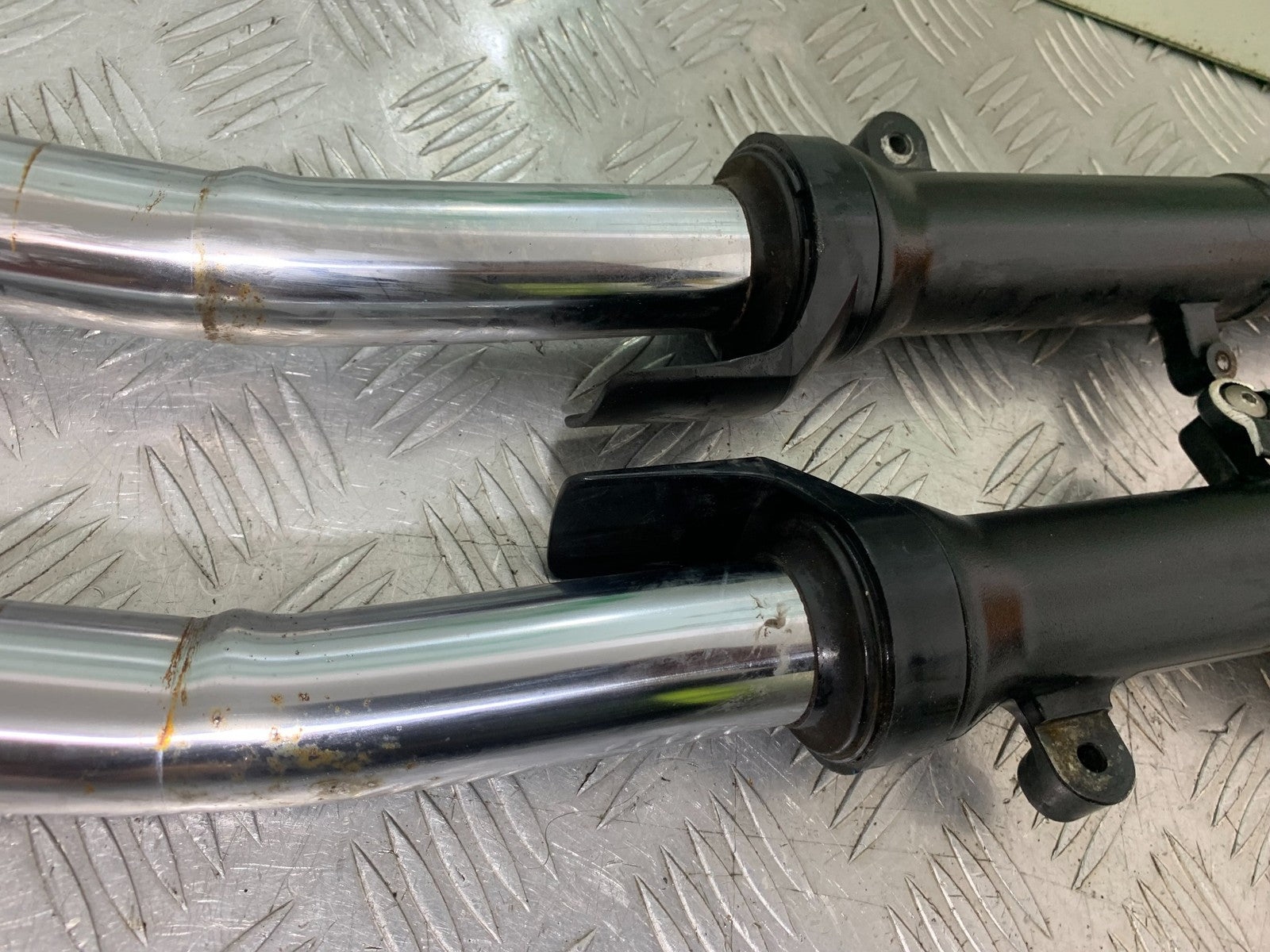 KAWASAKI NINJA 400 EX 400 FORKS (BENT)   YEAR 2018-2022 (CMB1278)