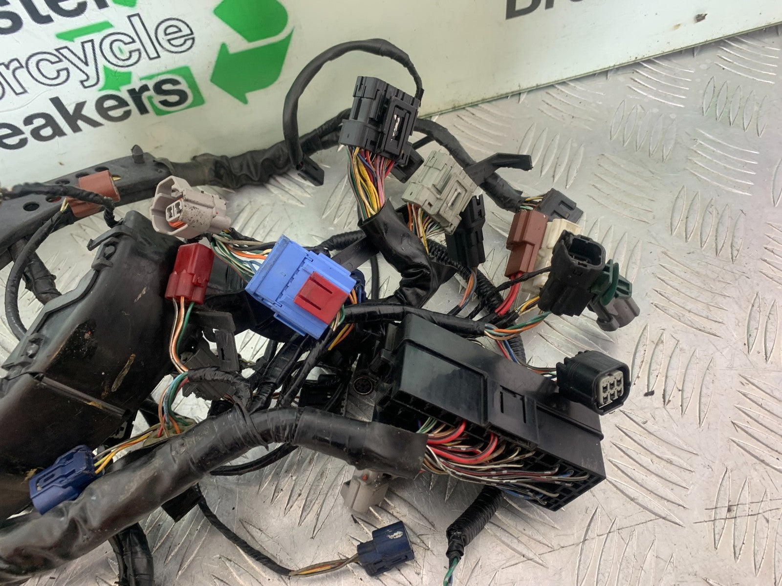 HONDA CBR1000 RR CBR 1000RR FIREBLADE WIRING LOOM HARNESS 2008-2011 (CMB1179)