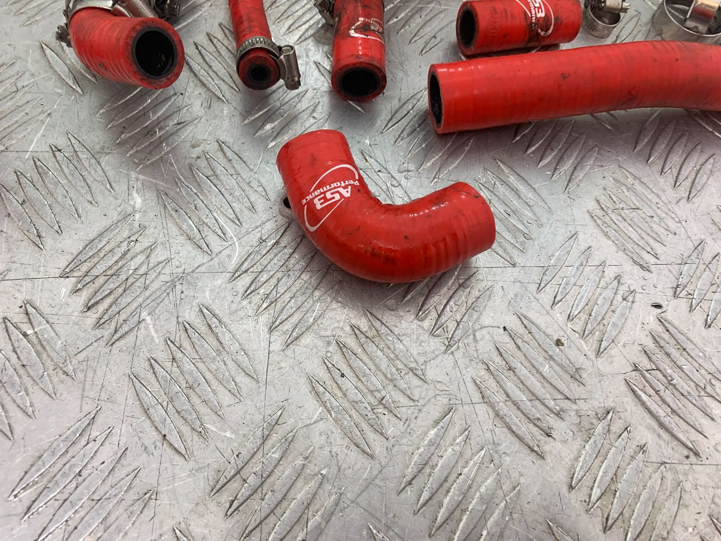 APRILIA RSV1000 R FACTORY MILLE AS3 SILICONE HOSES   2004-09 (CMB1203)