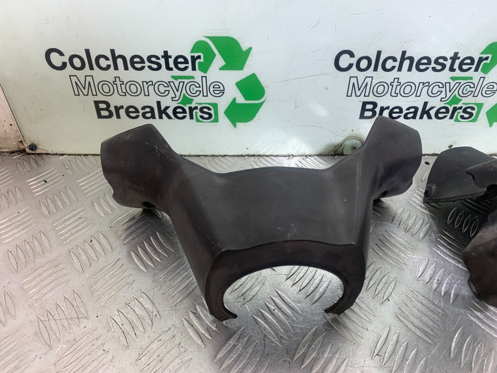 SUZUKI AN 200 UH 200 HANDLEBAR COVERS   YEAR 2007-2009 (CMB1256)