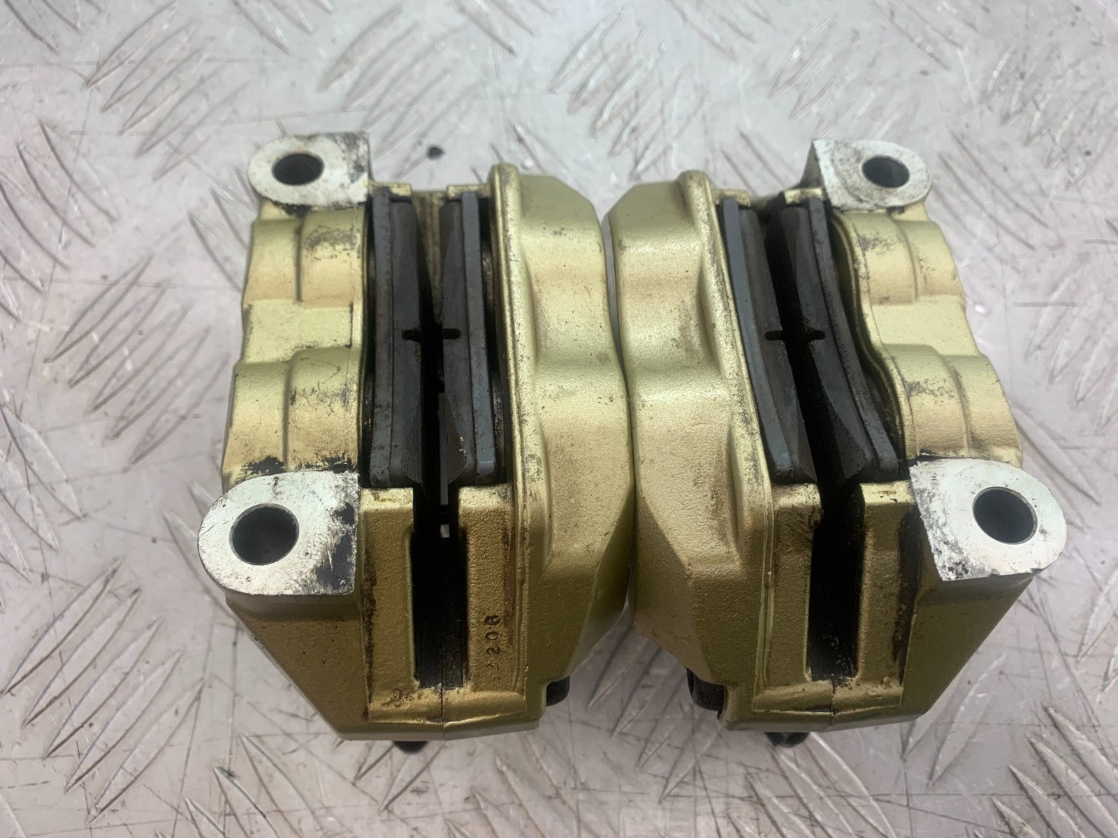 APRILIA SL750 SL 750 SHIVER FRONT BRAKE CALIPERS  YEAR 2008-2016 (CMB1242)
