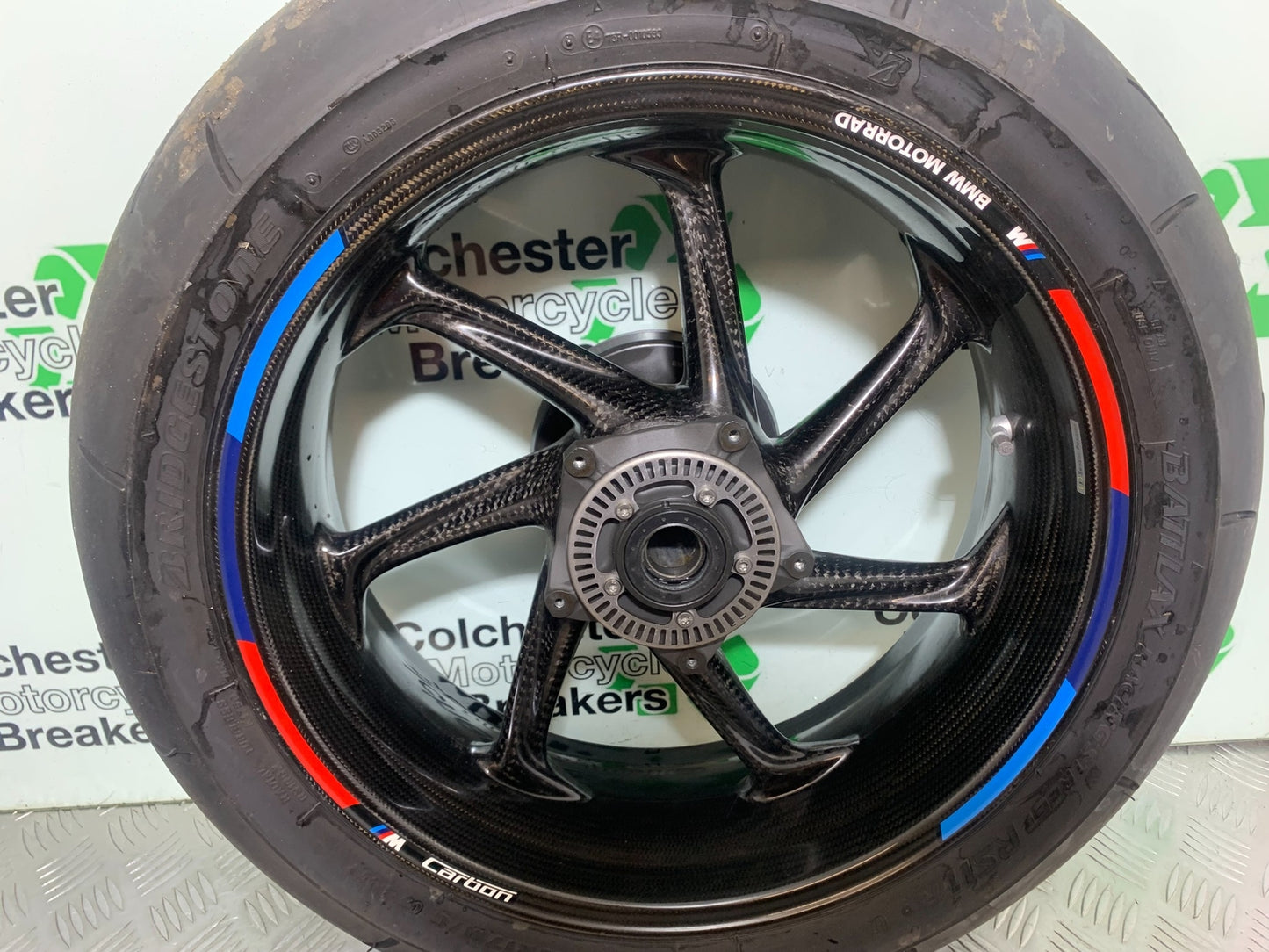 BMW M1000 R CARBON REAR WHEEL  YEAR 2023-2024 (CMB1140)