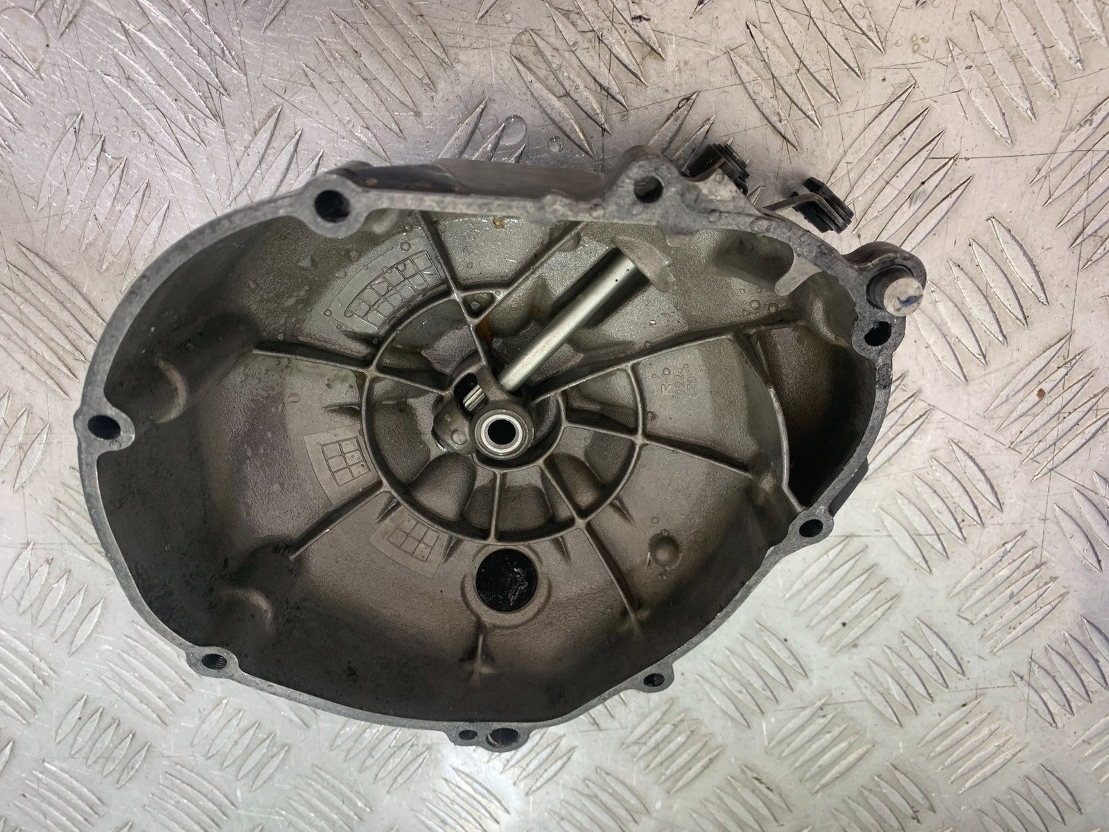 YAMAHA YZF R1 4C8 CLUTCH COVER  YEAR 2007-2008 (CMB1237)