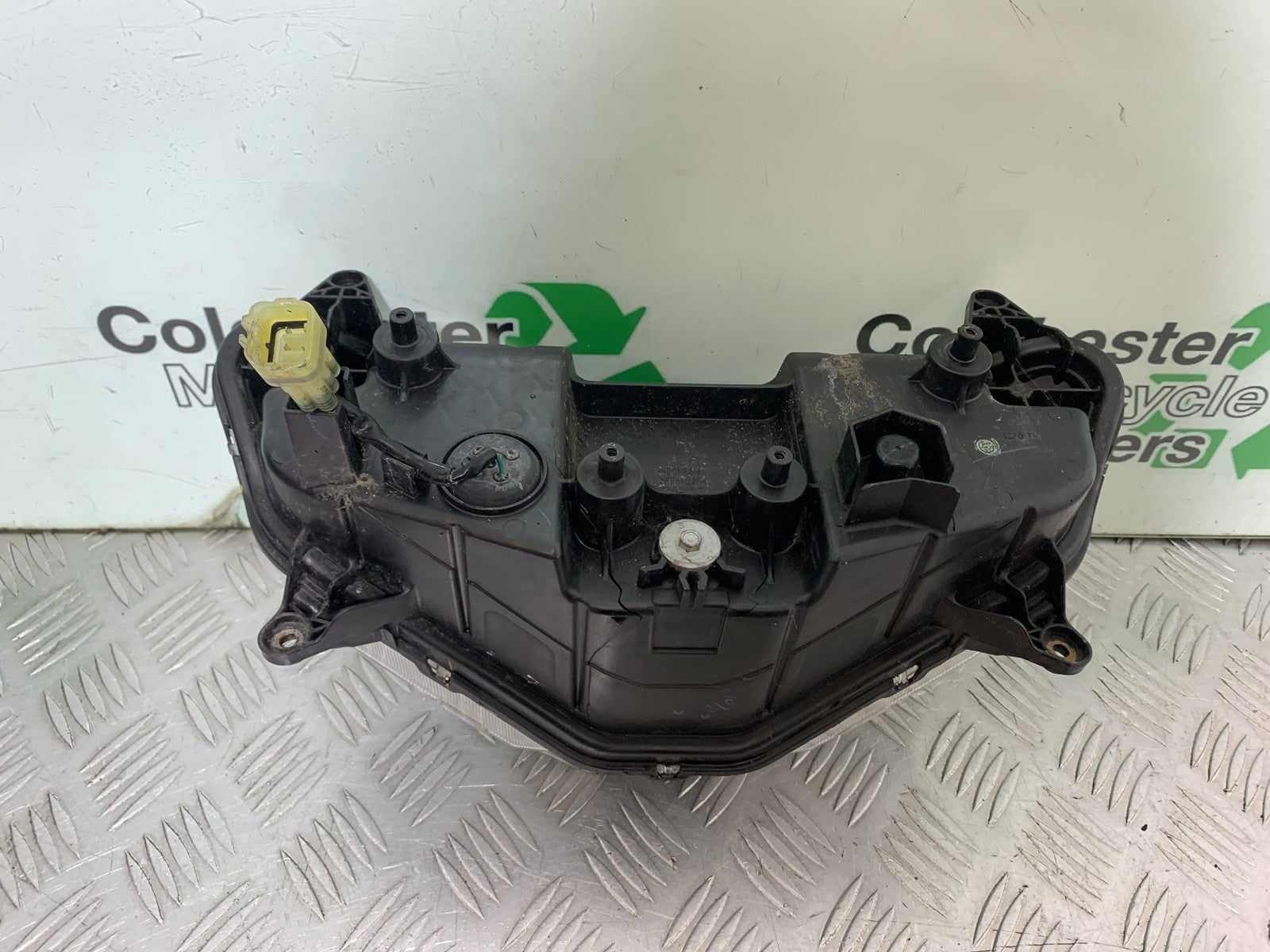 YAMAHA YZF-R125 YZF 125 HEADLIGHT  YEAR 2019-2022 (CMB1263)