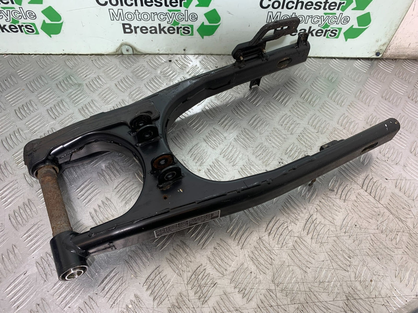 ROYAL ENFIELD HIMALAYAN 411 SWINGARM YEAR 2018-2023 (CMB1279)