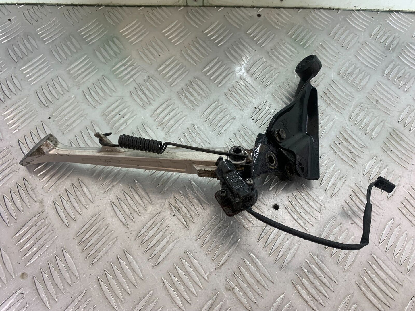 TRIUMPH TIGER 800 SIDE STAND  YEAR 2011-2014 (CMB1113)