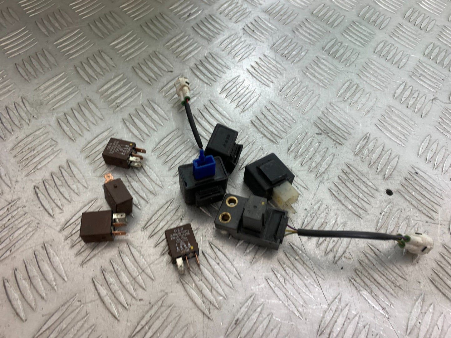 KTM DUKE 390 RELAYS   YEAR 2017- 2023 (CMB1314)