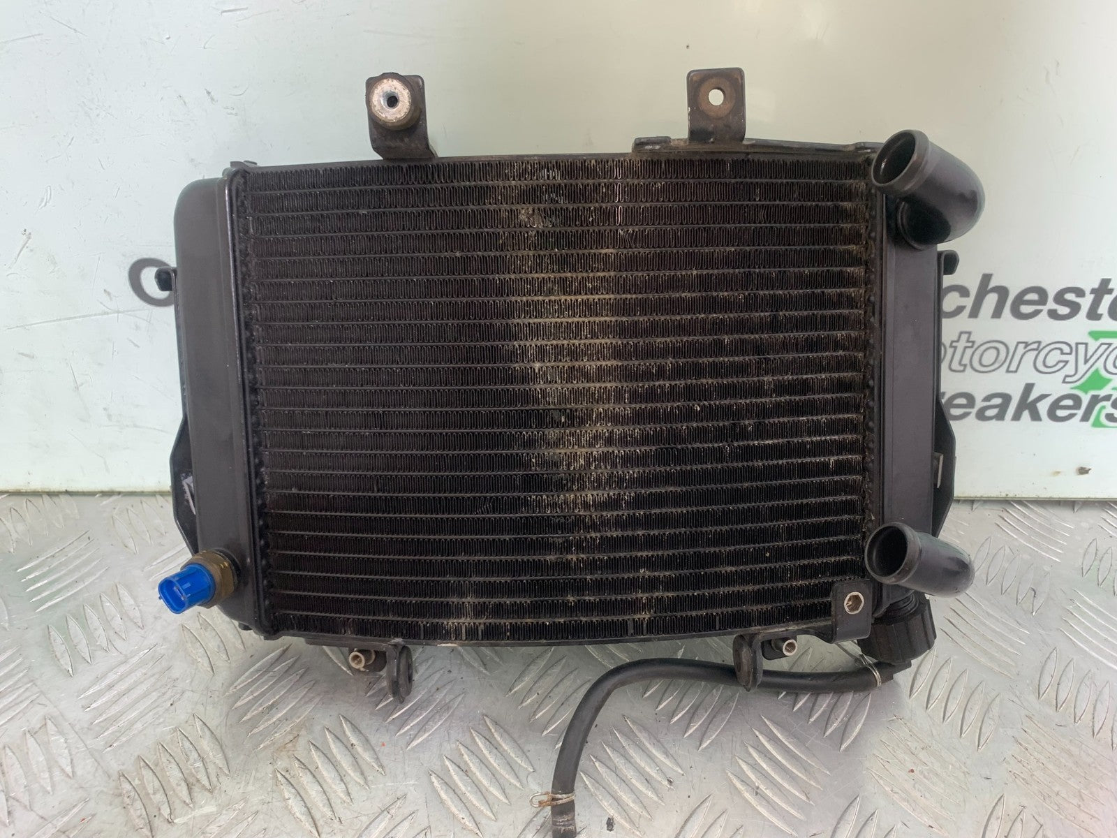 KTM 690 DUKE R LC4 RADIATOR YEAR 2012-2015  (CMB1180)