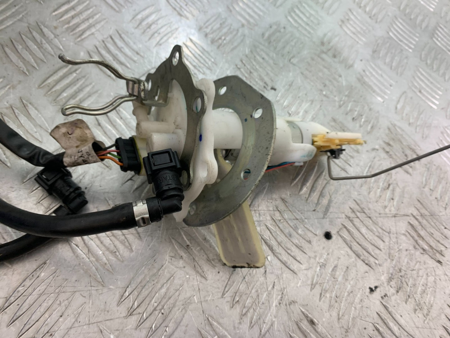 KTM 390 ADVENTURE PETROL PUMP  YEAR 2020-24 (CMB1240)
