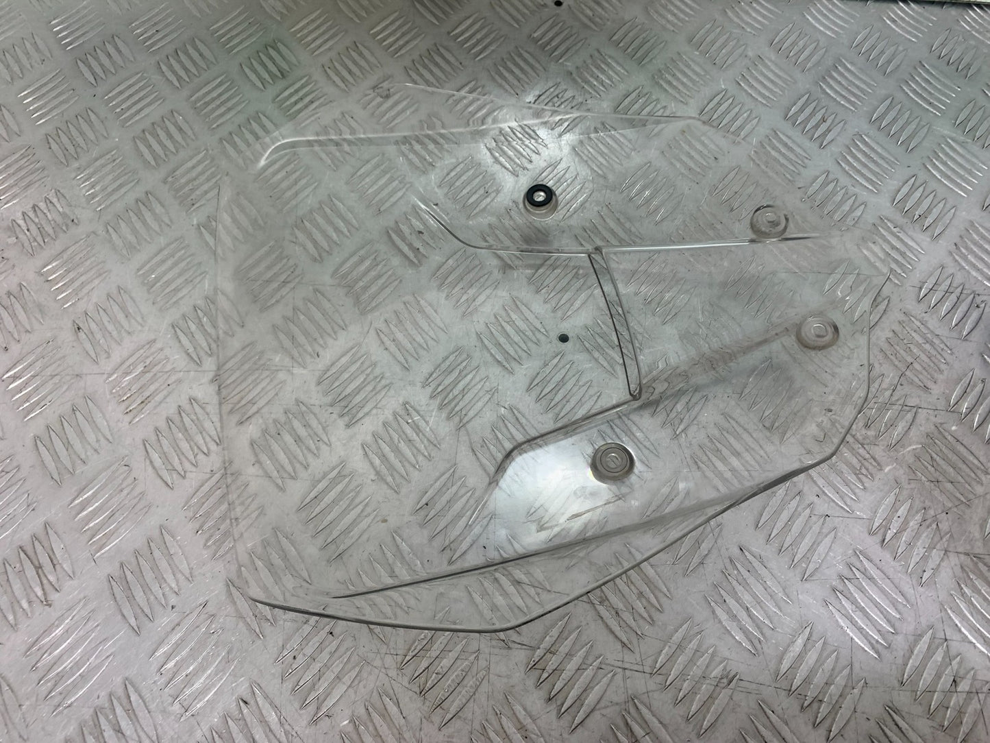 TRIUMPH TIGER 800 XRT SCREEN   2018-2020 (CMB1193)