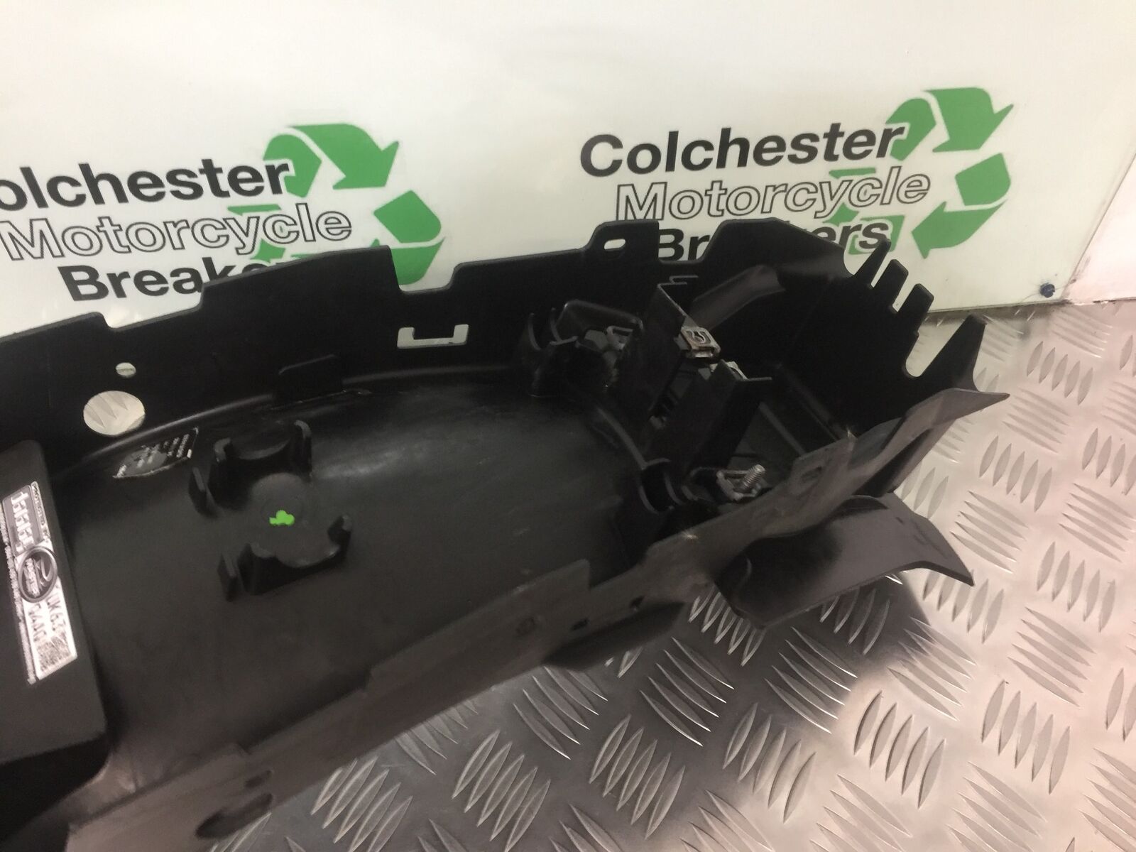 TRIUMPH TIGER 800 XRT UNDERTRAY  YEAR 2015-2017  (STOCK 920)