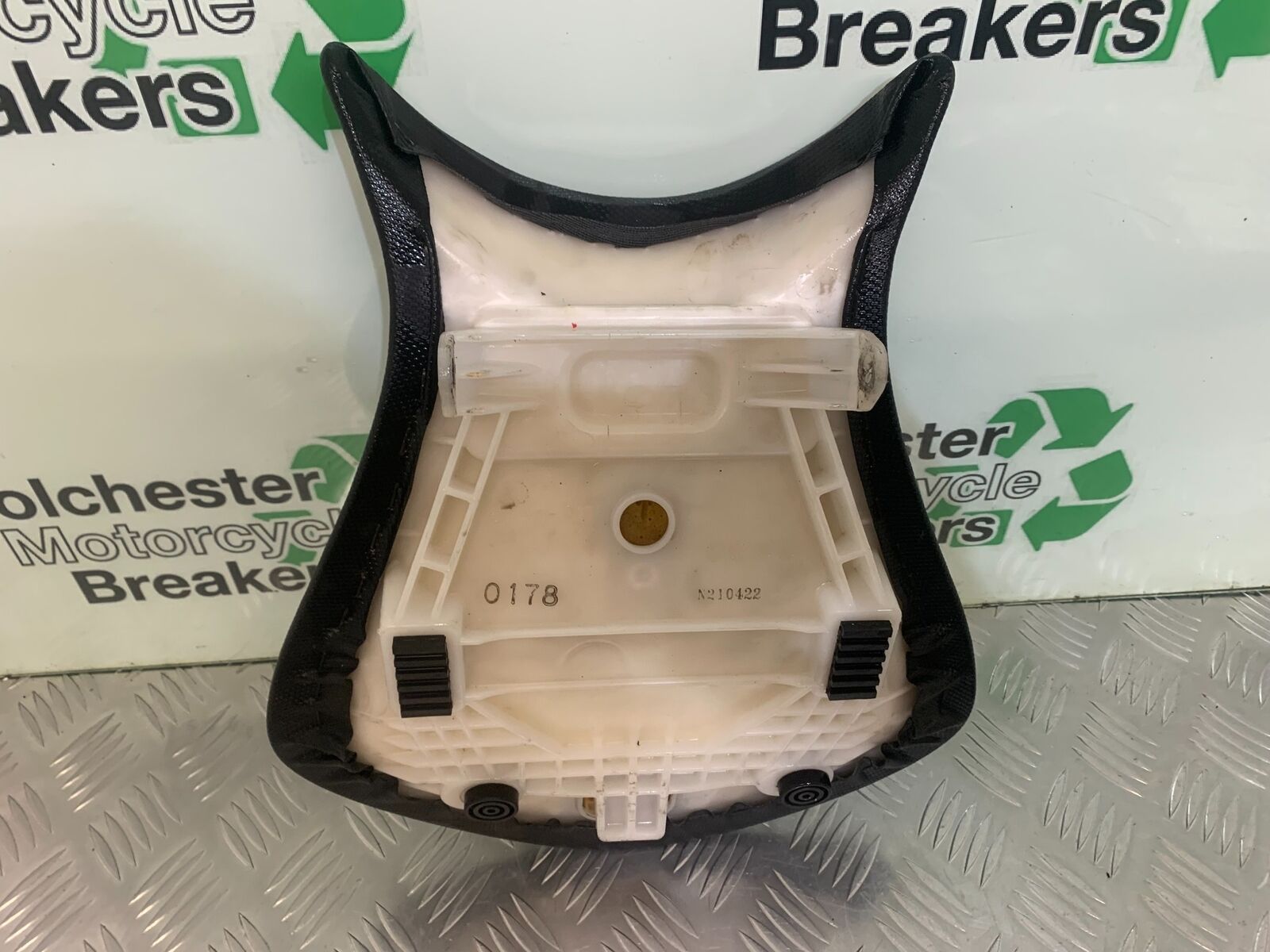 KAWASAKI ZX6R ZX6 R FRONT SEAT YEAR 2007 2008 (STOCK 973)