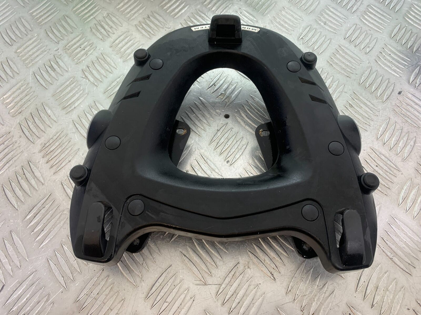 TRIUMPH TIGER 800 GIVI RACK AND COVER  YEAR 2011-2014 (CMB1113)