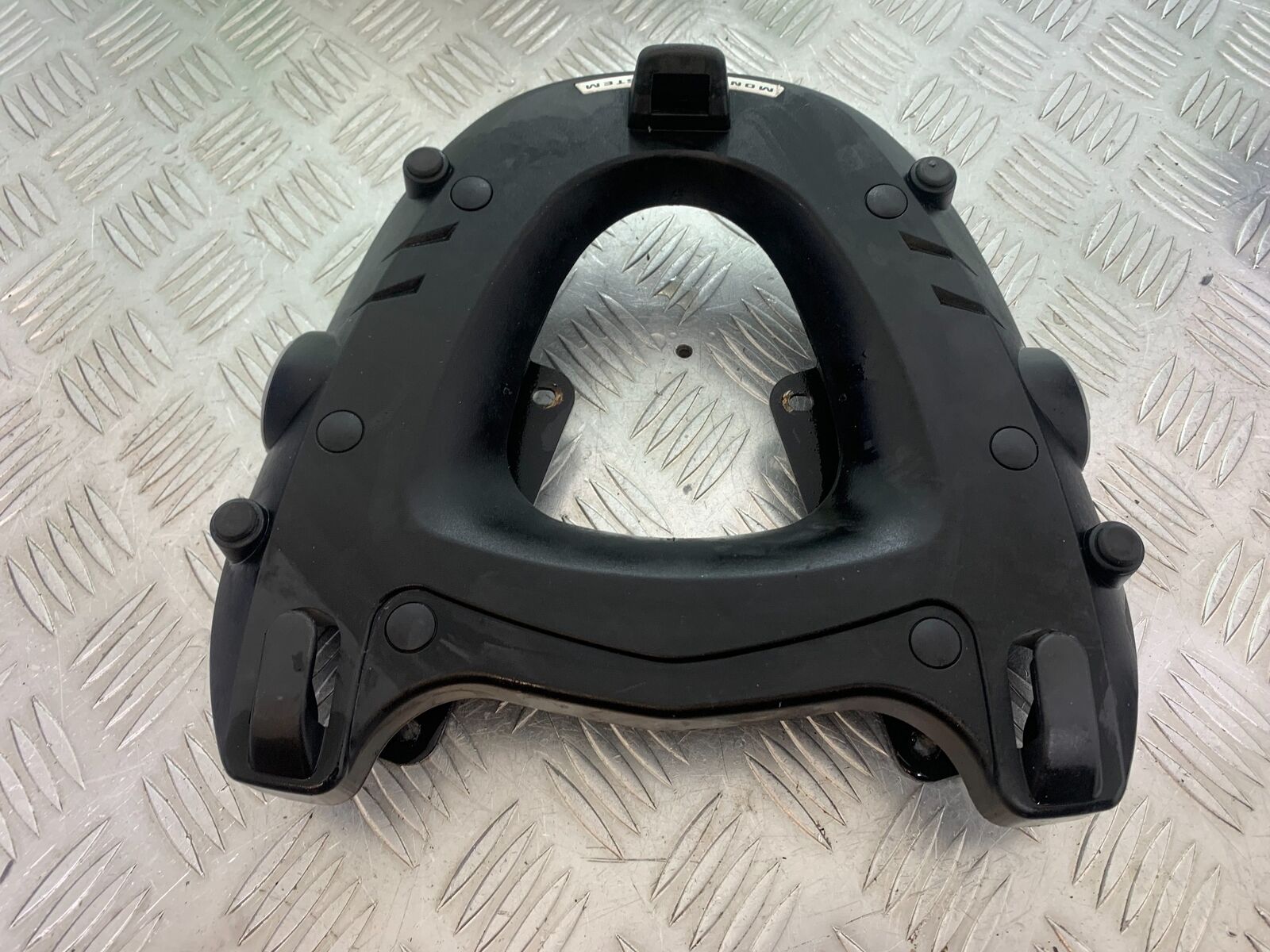 TRIUMPH TIGER 800 GIVI RACK AND COVER  YEAR 2011-2014 (CMB1113)