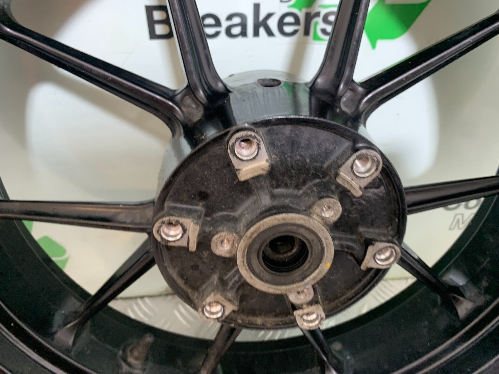 KTM 125 DUKE REAR WHEEL  YEAR 2018-2023 (CMB1185)