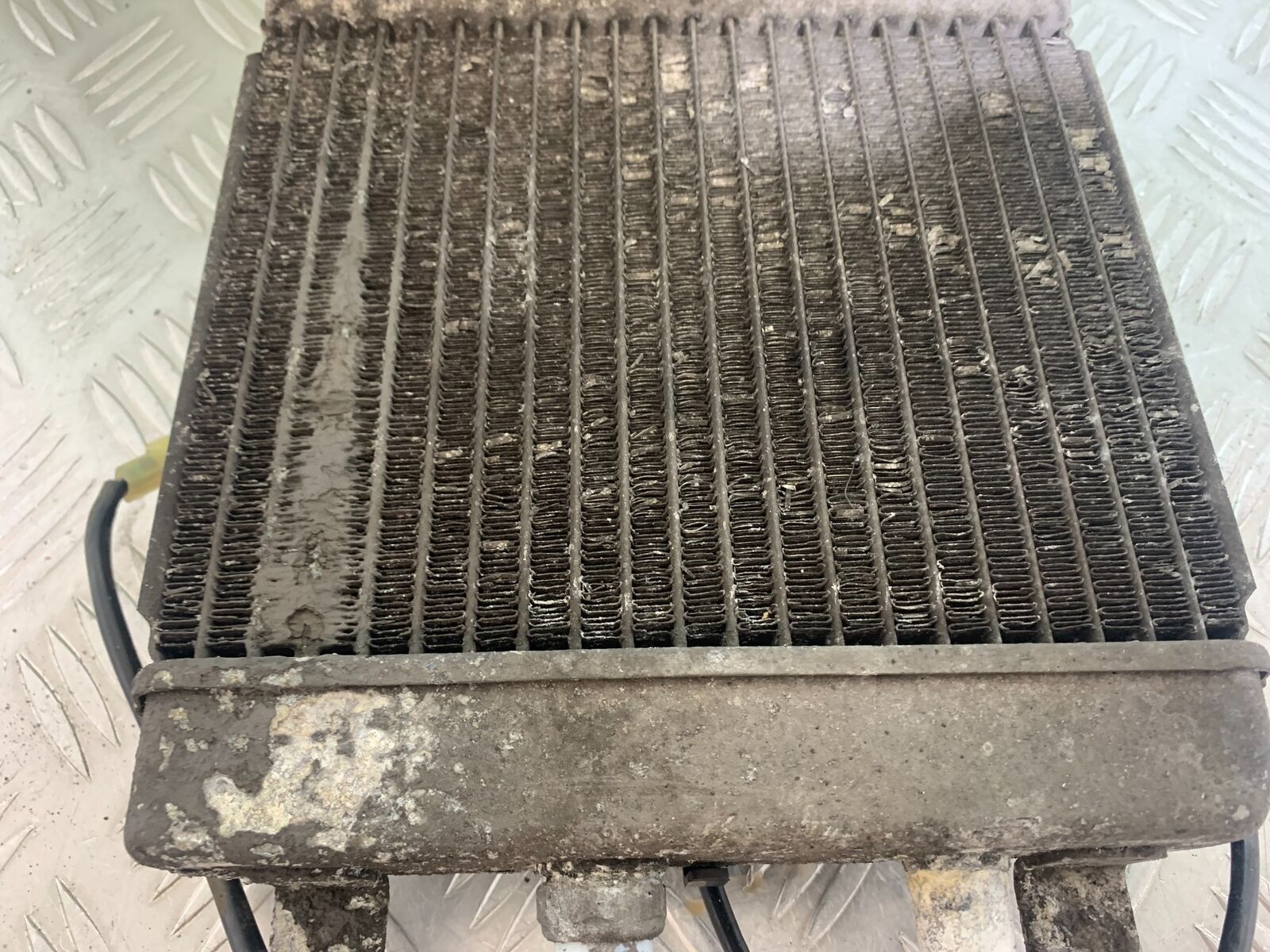 SUZUKI AN 200 UN 200 BURGMAN RADIATOR  YEAR 2007-09 (CMB1128)