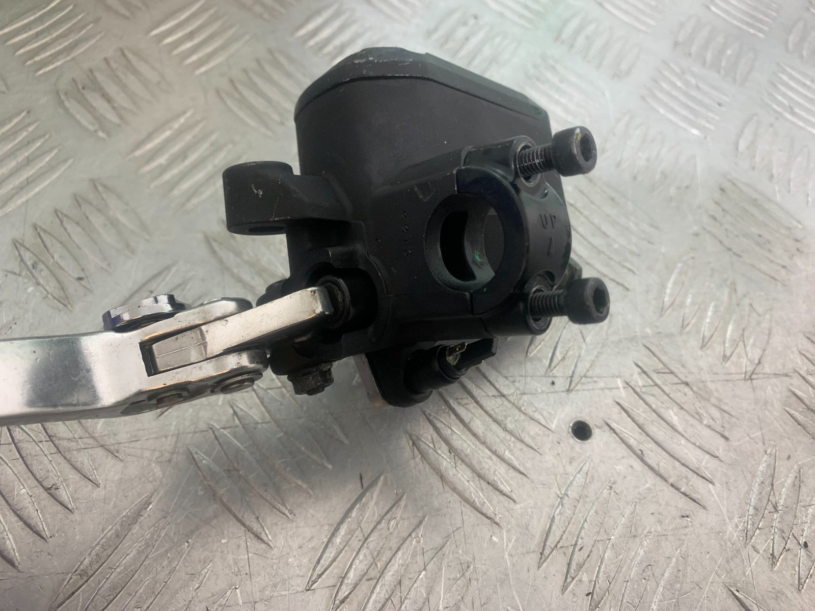 APRILIA SL750 SL 750 SHIVER CLUTCH MASTER CYLINDER   YEAR 2008-2016 (CMB1242)