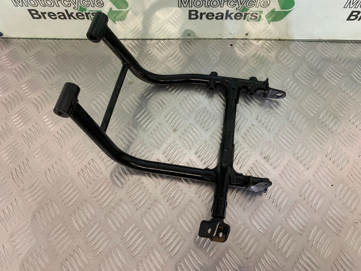 ROYAL ENFIELD 350 CLASSIC ENGINE CRADLE  YEAR 2022 (STOCK 967)