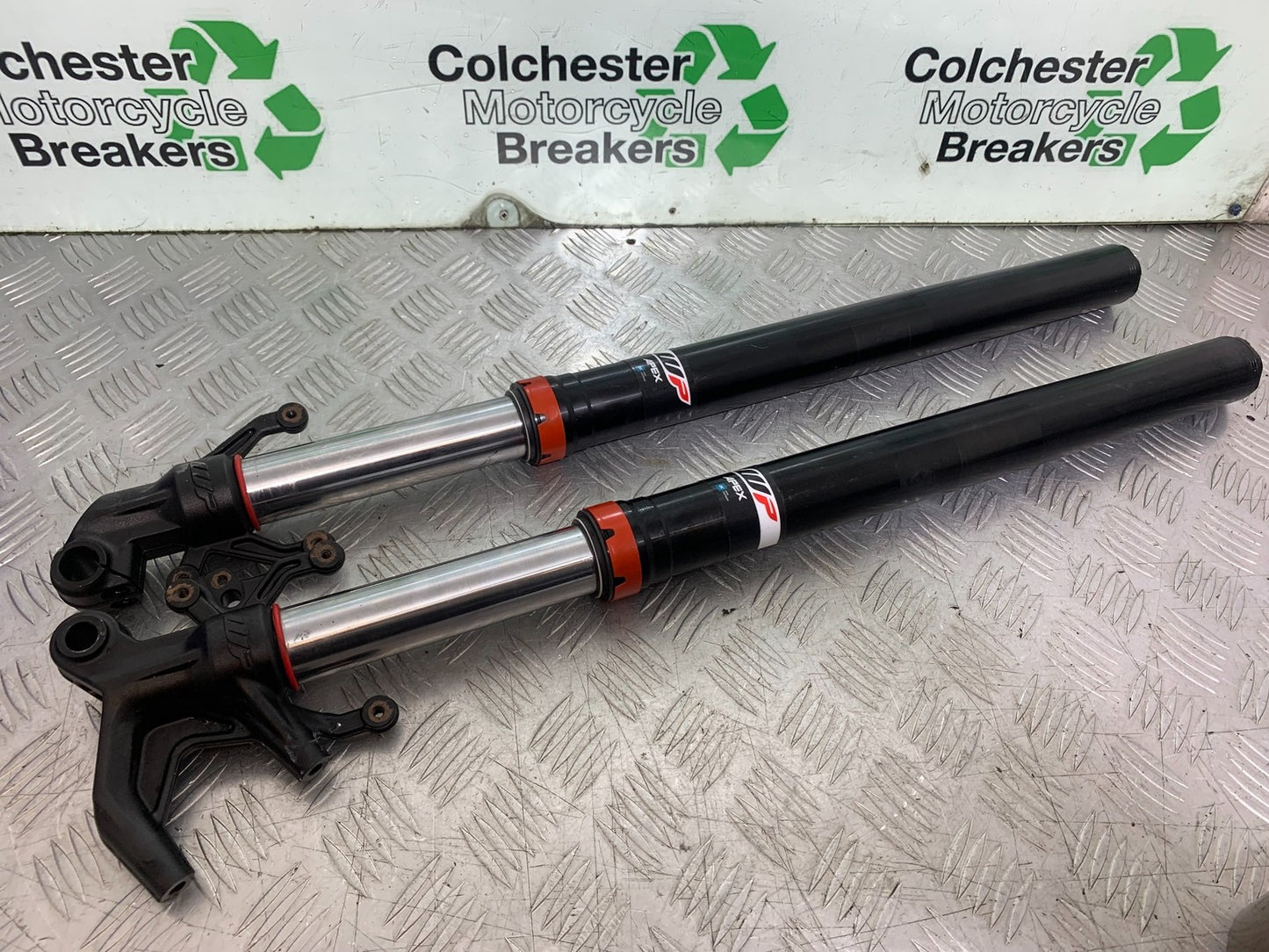 KTM 390 ADVENTURE FORKS  YEAR 2020-24 (CMB1240)