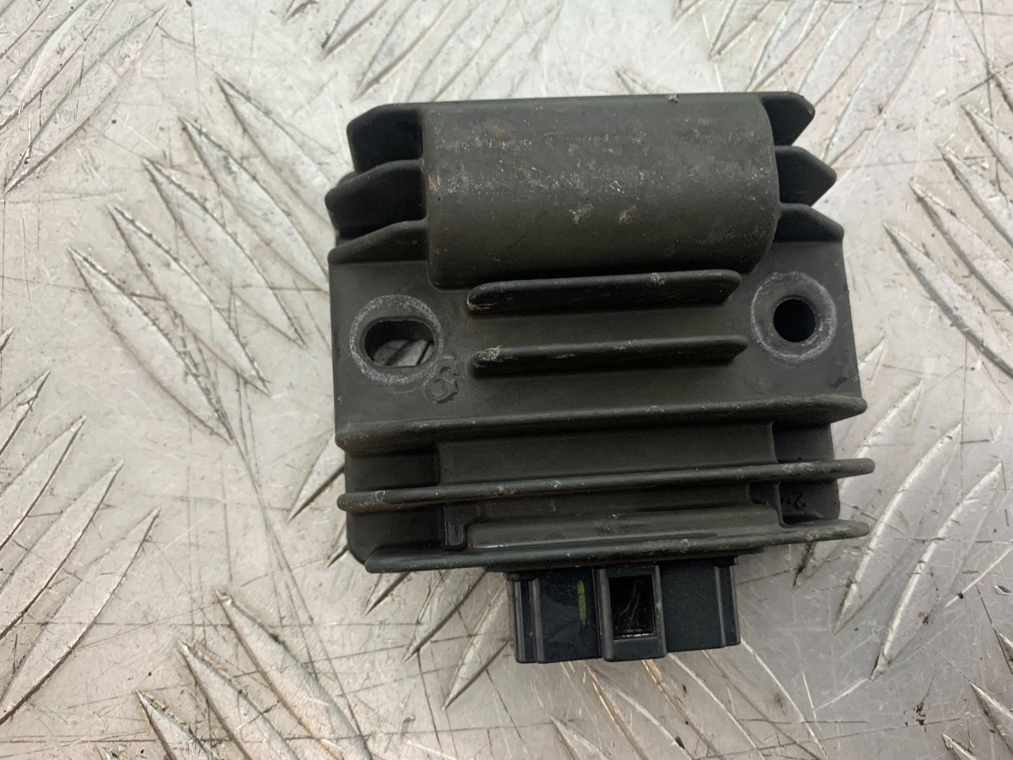 YAMAHA YZF-R125 YZF 125 REGULATOR  YEAR 2019-2022 (CMB1263)