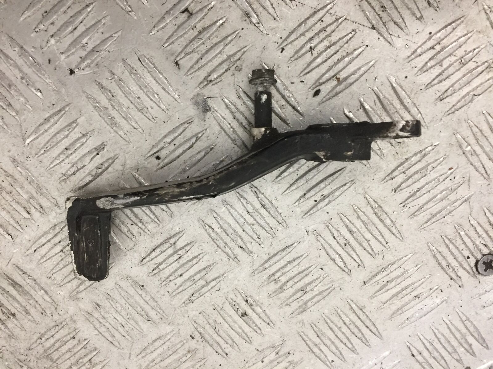 KAWASAKI ZX9R ZX9B REAR BRAKE PEDAL  YEAR 1994 (STOCK 860)