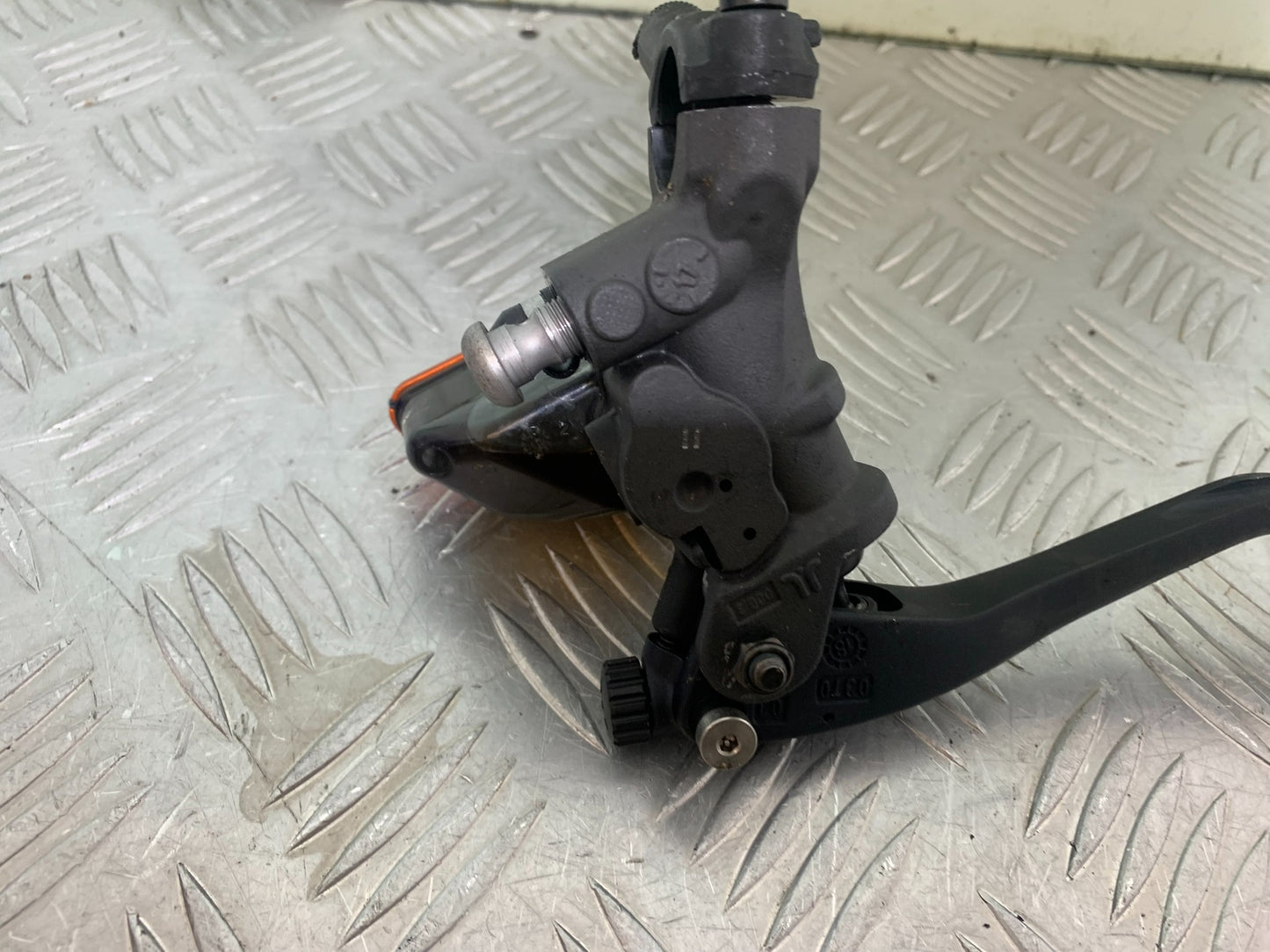 KTM 790 DUKE FRONT BRAKE MASTER CYLINDER YEAR 2018-2021  (CMB11150)