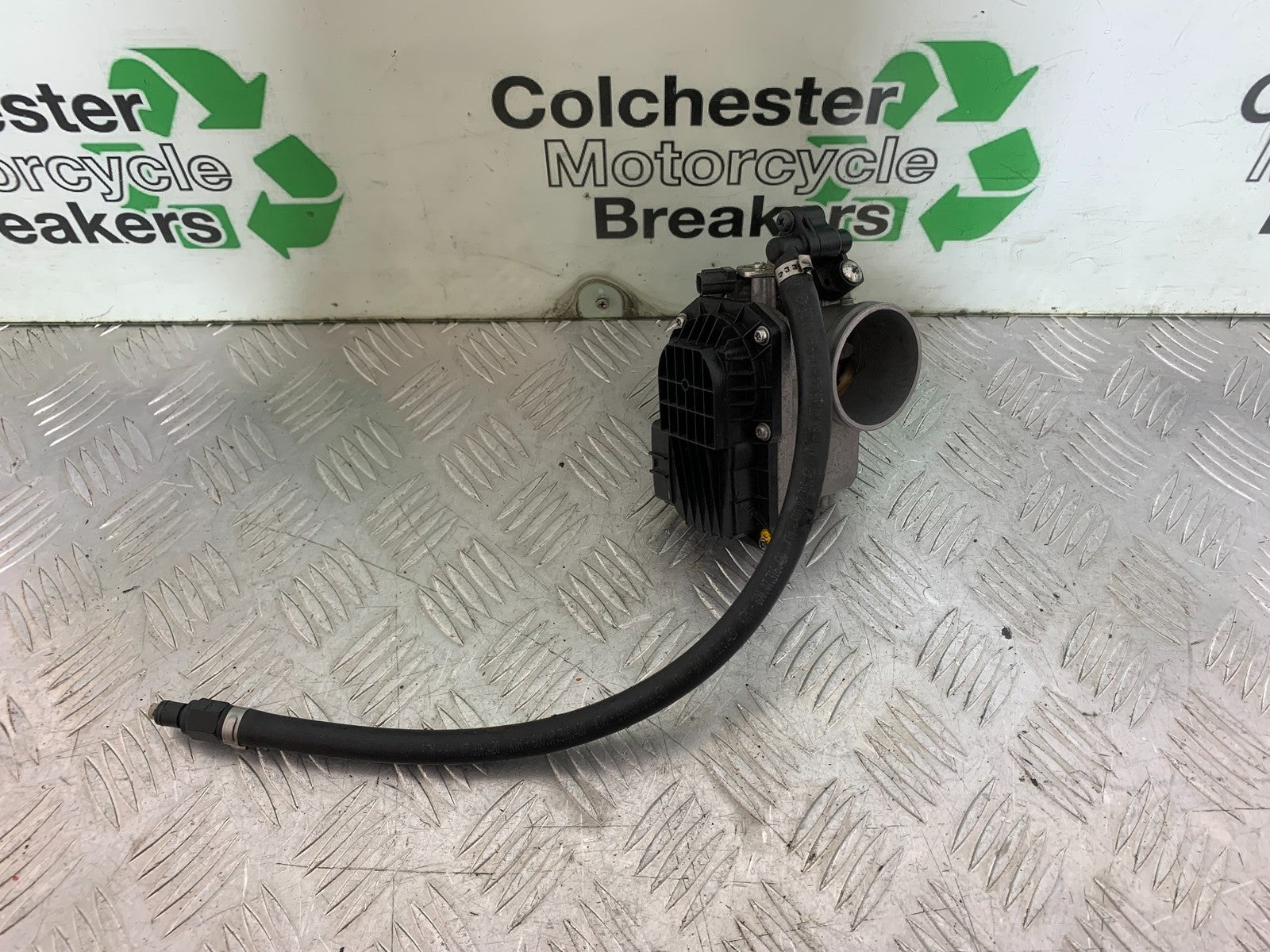 KTM 690 DUKE R LC4 THROTTLE BODY YEAR 2012-2015  (CMB1180)