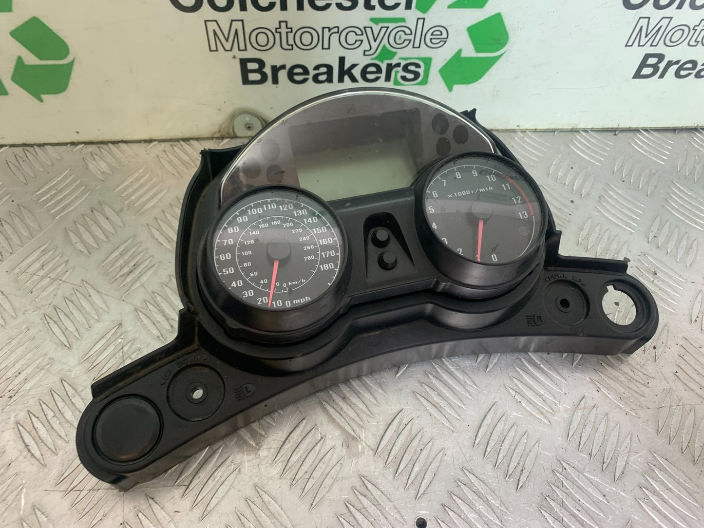 KAWASAKI GTR1400 GTR 1400 CLOCKS SPEEDO DASH  YEAR 2007-2009 (CMB1174)