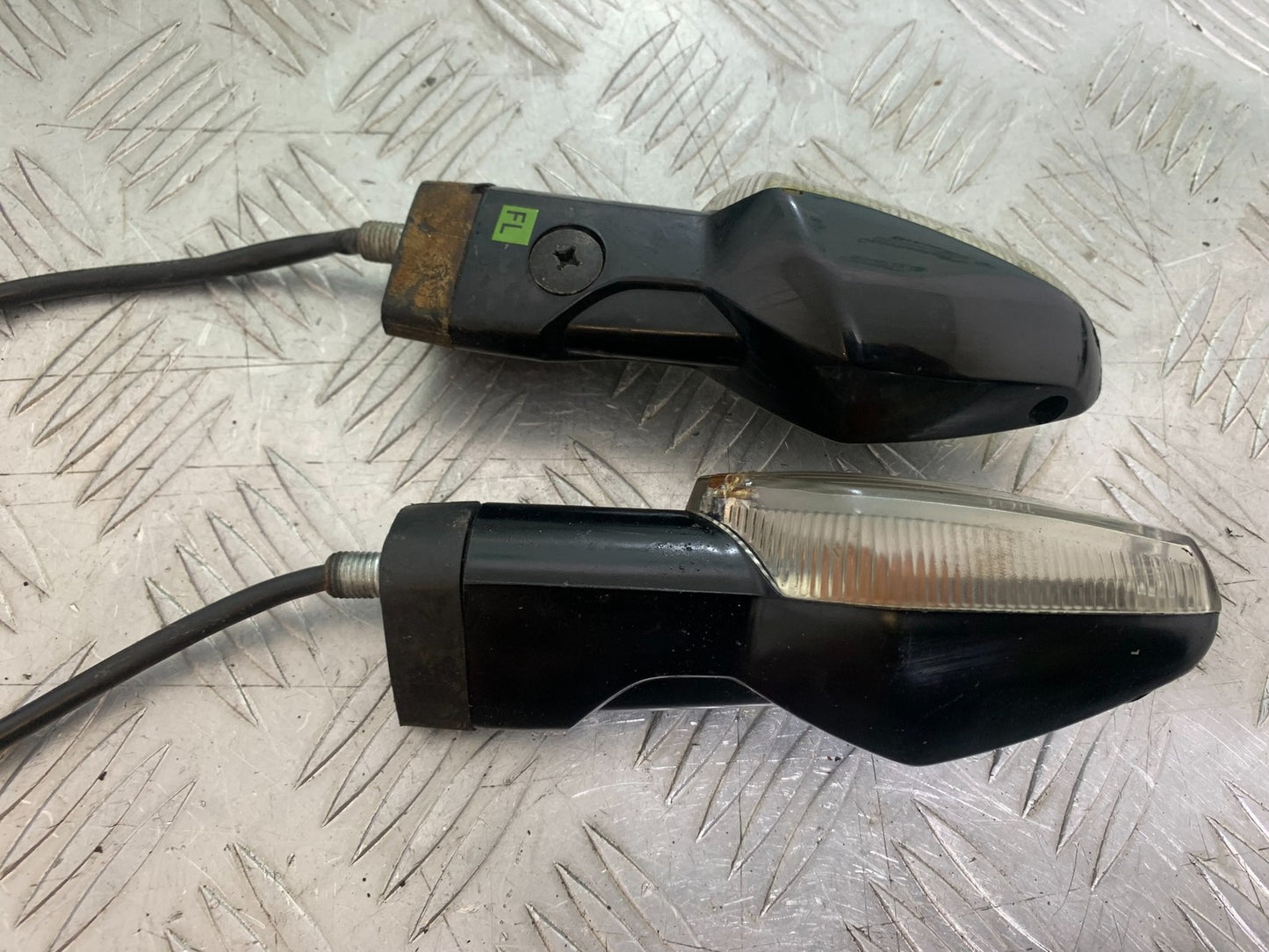 HONDA CBF125 CBF 125 FRONT INDICATORS  YEAR 2009-14 (CMB1182)