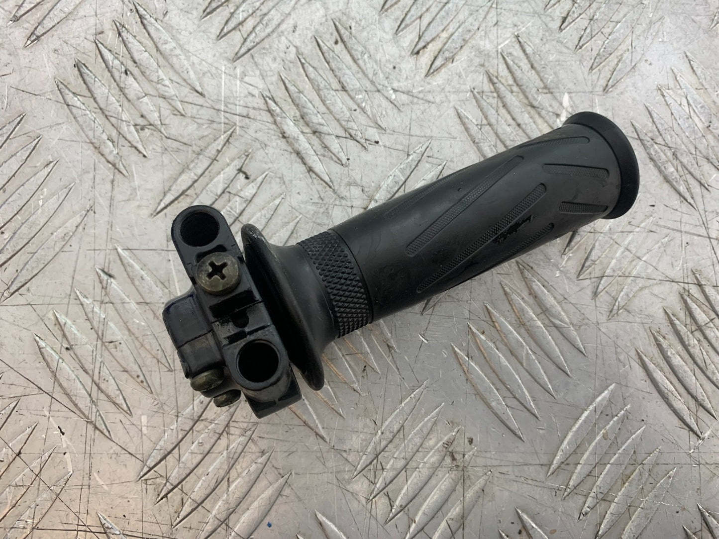 YAMAHA XMAX 250 XMAX 250 TWIST GRIP   YEAR 2006-09 (CMB1201)