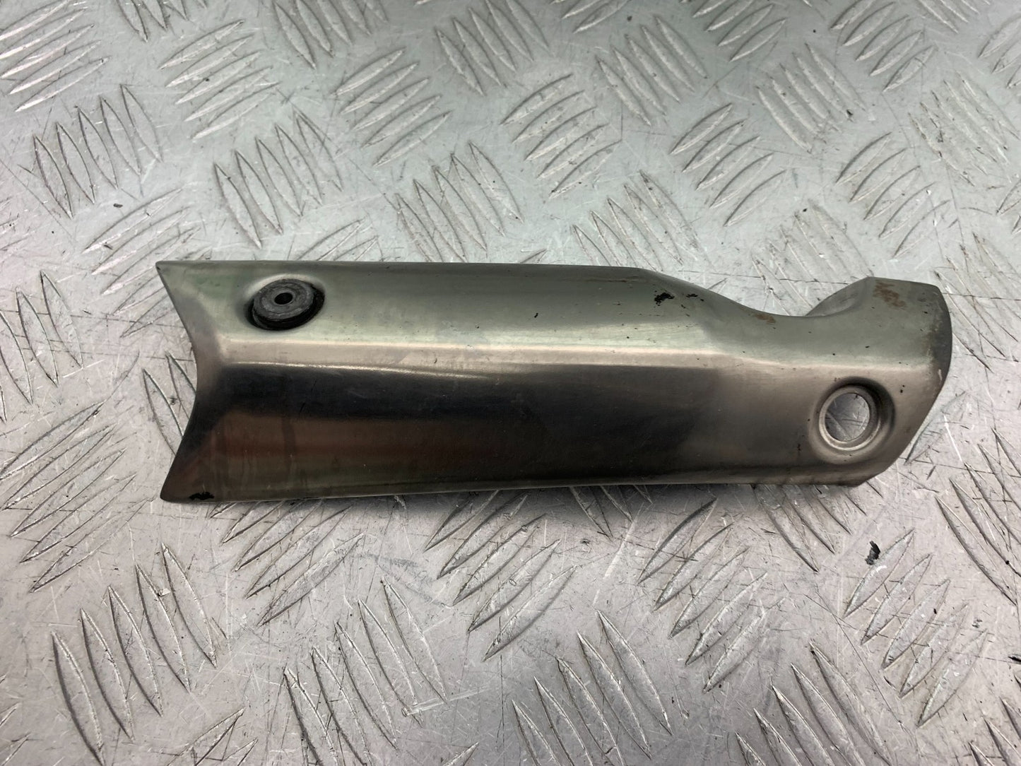 TRIUMPH 675 STREET TRIPLE RX HEAT SHIELD  2015- 2017 (CMB1299)